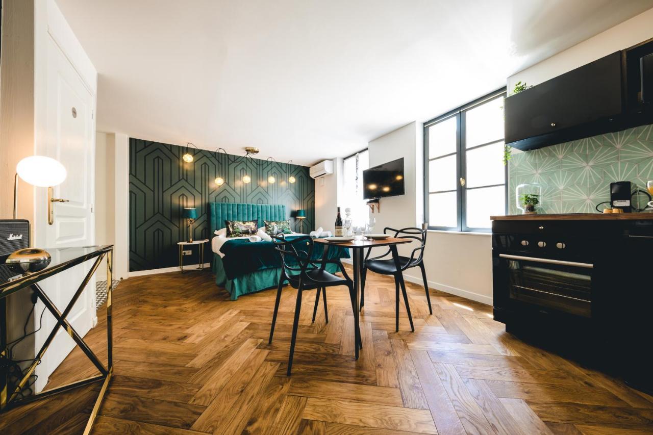 Les Precieuses Suites & Spa I 아비뇽 외부 사진